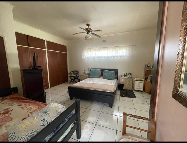 3 BEDROOM HOUSE FOR SALE IN FLORENTIA